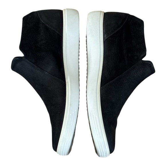 Women’s Ecco Soft 7 Black Suede Side Zip High Top Ankle Sneakers Size EU 39 US 8 - Picture 3 of 8